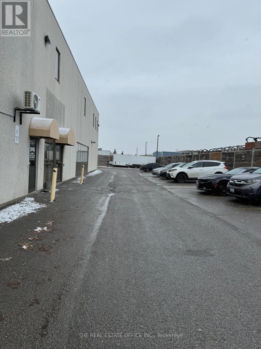 7 - 50 Casmir Court, Vaughan, Ontario  L4K 4J5 - Photo 5 - N13842636