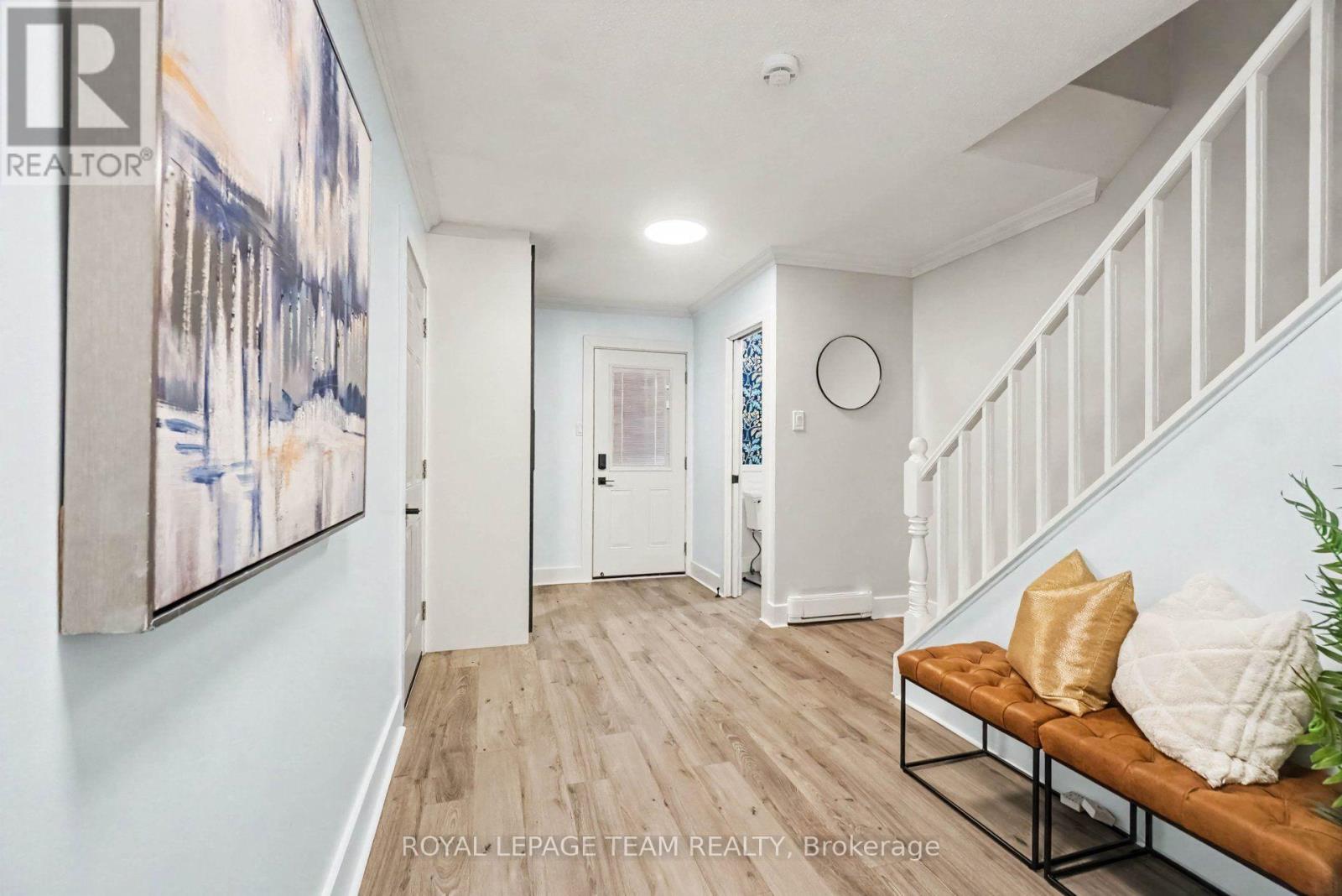 C - 8 Arnold Drive, Ottawa, Ontario  K2H 6V9 - Photo 4 - X13842588