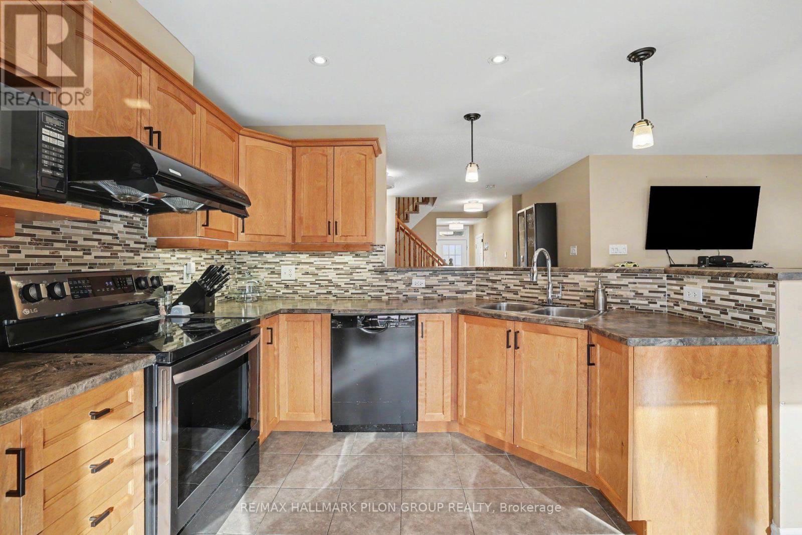 3130 Burritts Rapids Place, Ottawa, Ontario  K2J 0S8 - Photo 5 - X13842610