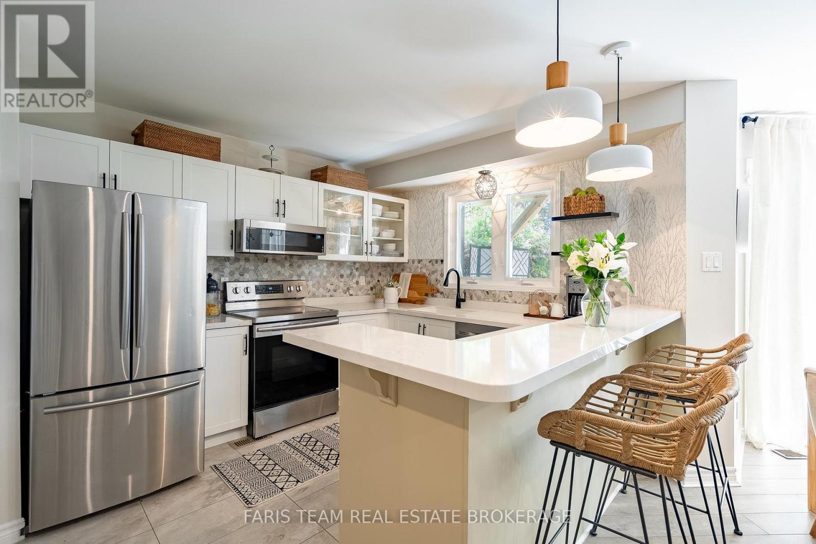 59 - 145 Fairway Crescent, Collingwood, Ontario  L9Y 5B4 - Photo 6 - S13842554