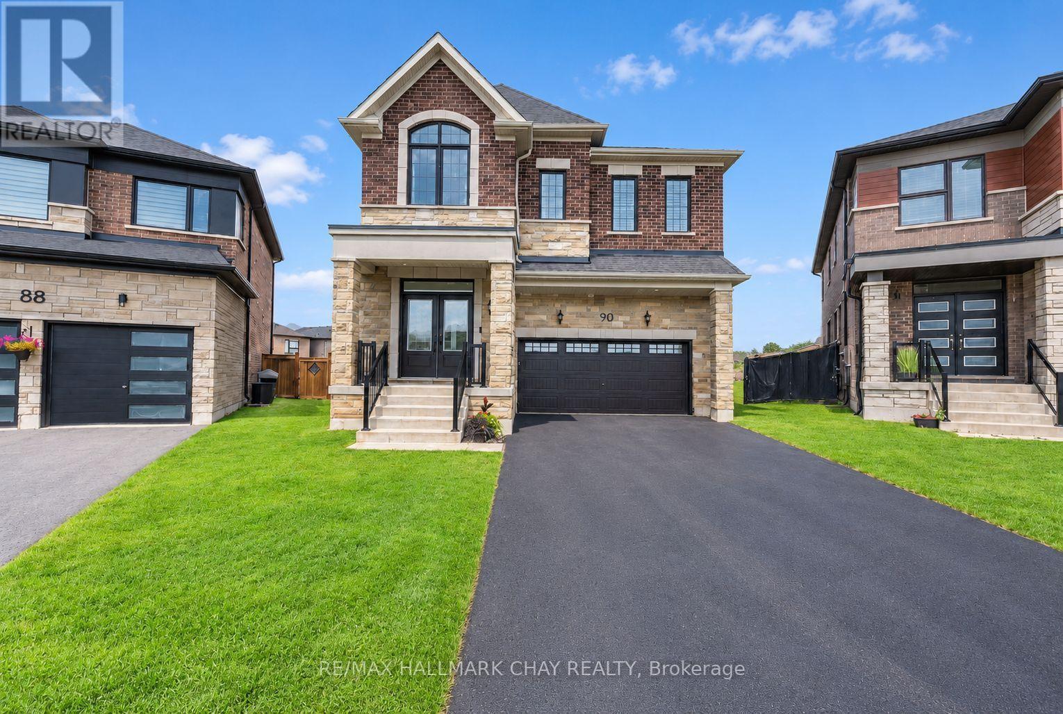 90 MCBRIDE TRAIL, Barrie, Ontario