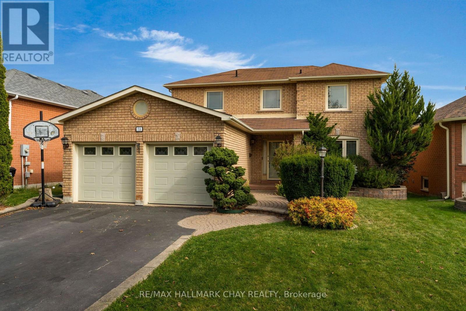 73 Brown Street, Barrie (Holly), Ontario  L4N 7V5 - Photo 1 - S13842658