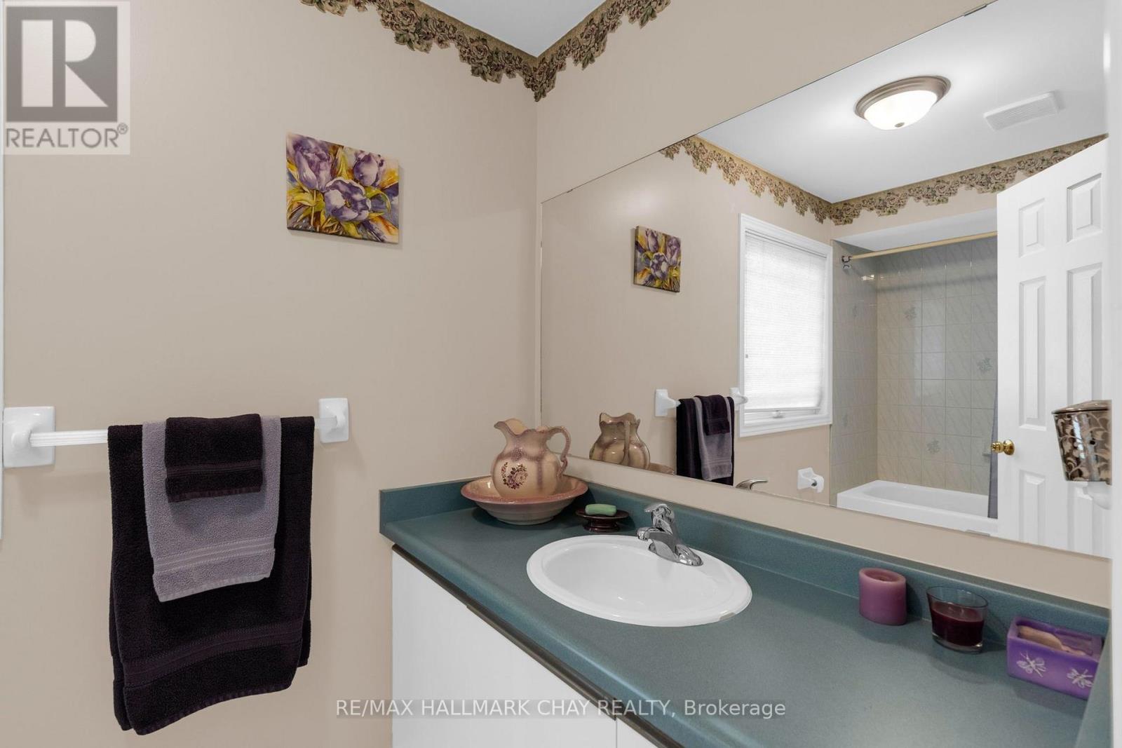 73 Brown Street, Barrie (Holly), Ontario  L4N 7V5 - Photo 21 - S13842658