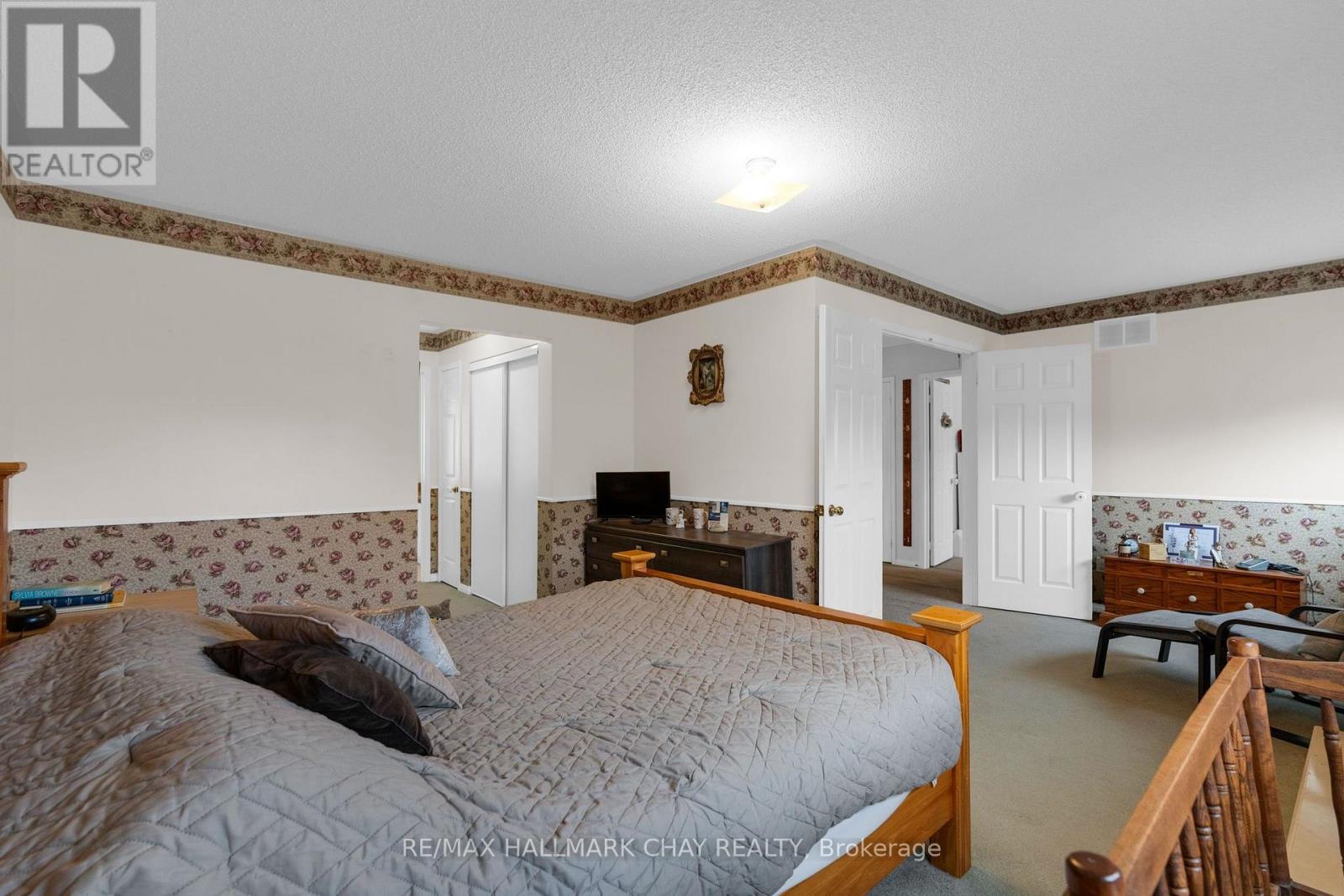 73 Brown Street, Barrie (Holly), Ontario  L4N 7V5 - Photo 23 - S13842658