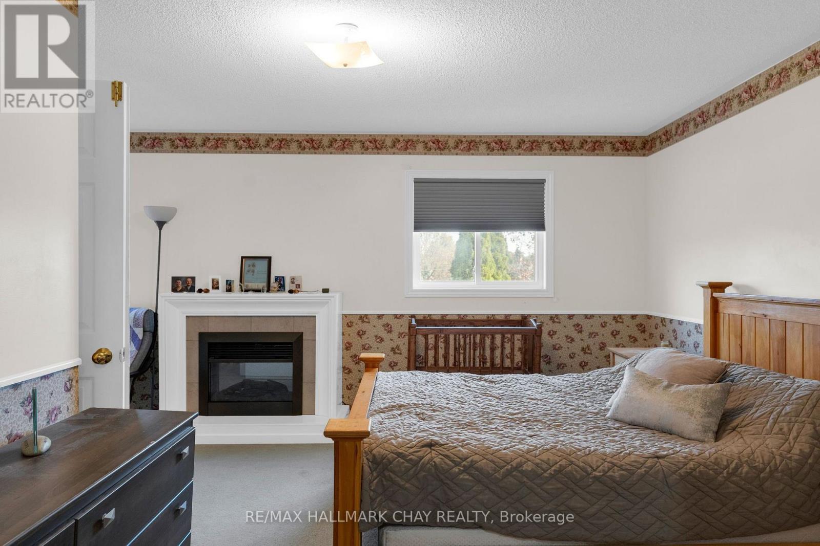 73 Brown Street, Barrie (Holly), Ontario  L4N 7V5 - Photo 25 - S13842658