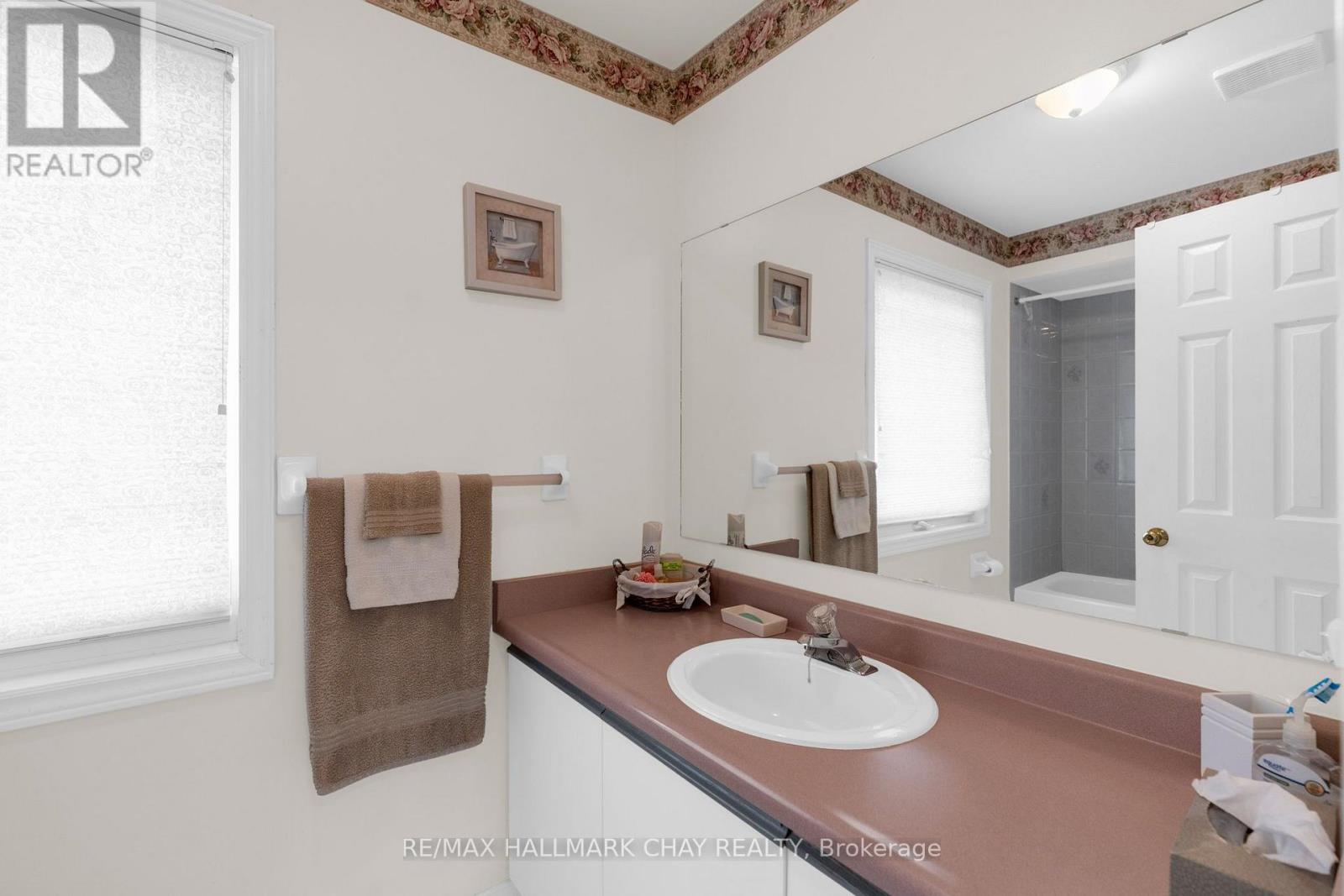 73 Brown Street, Barrie (Holly), Ontario  L4N 7V5 - Photo 27 - S13842658