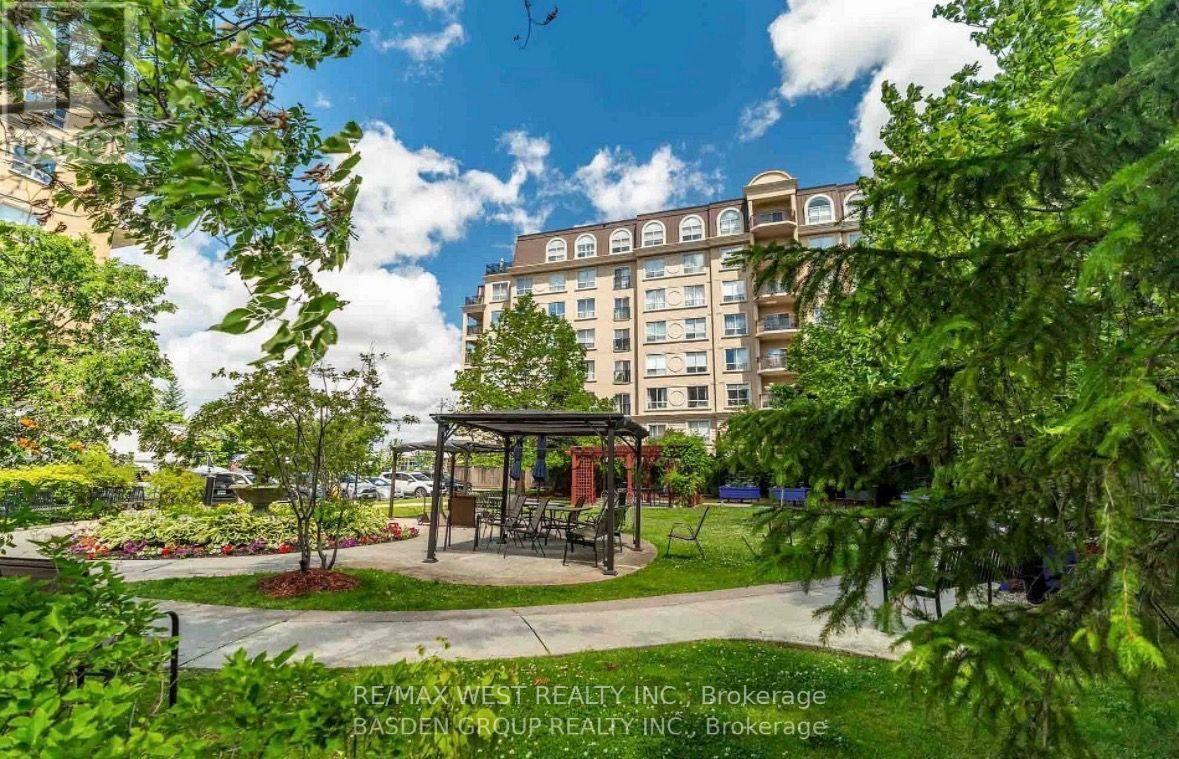 421 - 1 Maison Parc Court, Vaughan, Ontario  L4J 9K1 - Photo 2 - N13827546