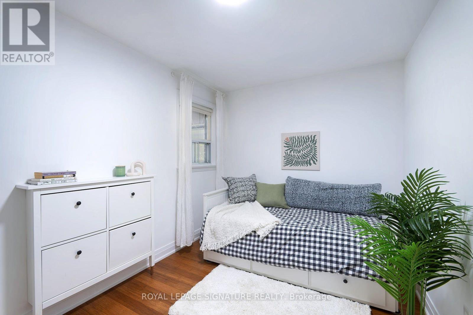11 Koos Road, Toronto, Ontario  M9C 1W4 - Photo 18 - W13842472