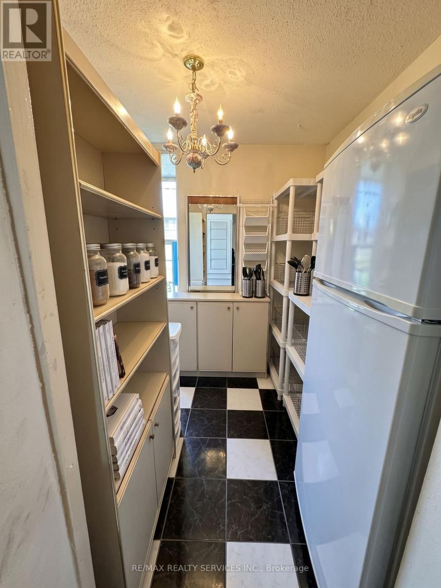 501 - 60 Stevenson Road, Toronto, Ontario  M9V 2B4 - Photo 9 - W13842578