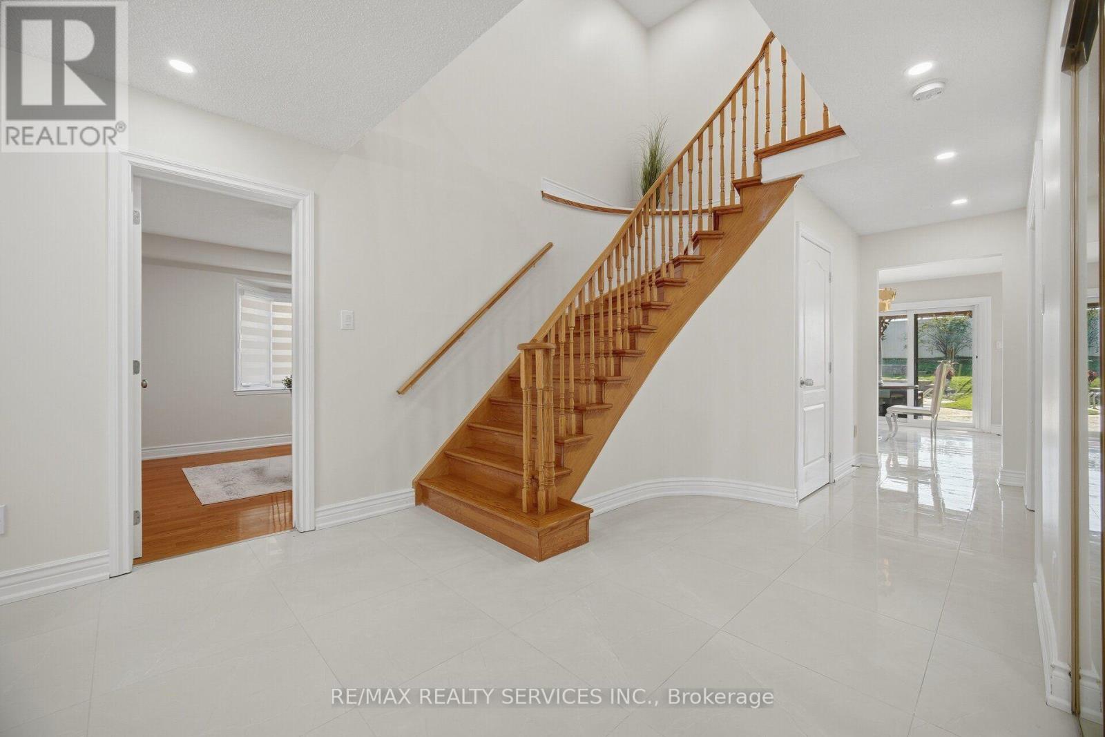 28 Corkett Drive, Brampton, Ontario  L6X 3G9 - Photo 21 - W13842580