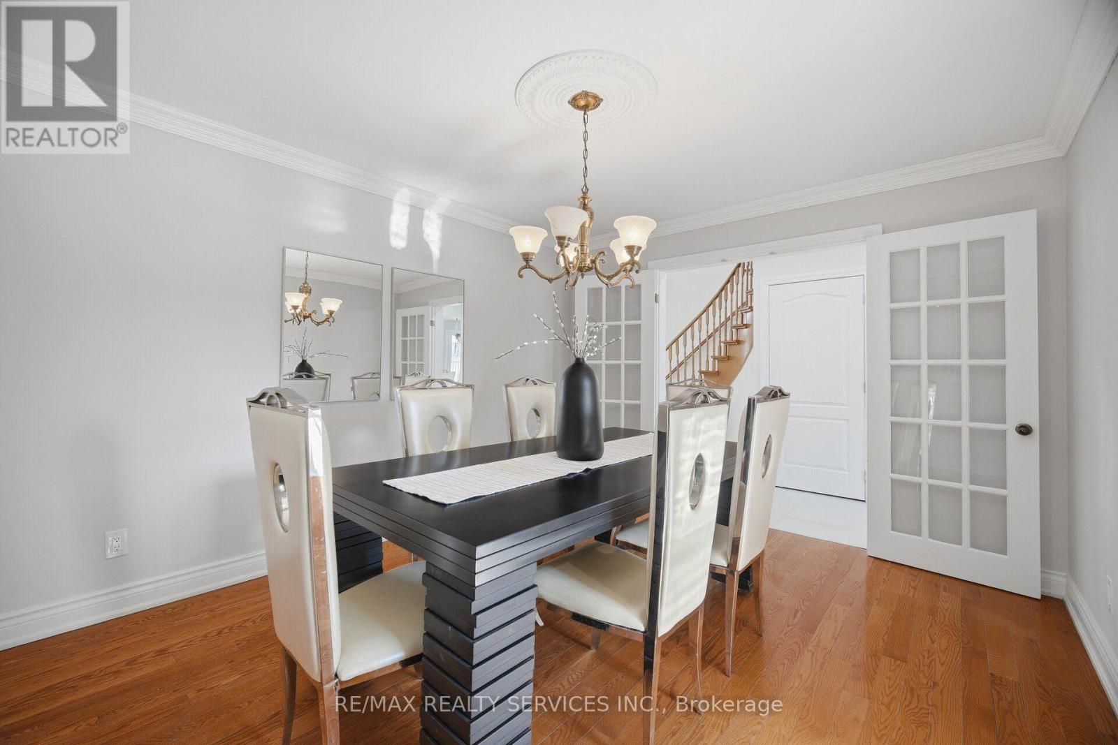 28 Corkett Drive, Brampton, Ontario  L6X 3G9 - Photo 7 - W13842580