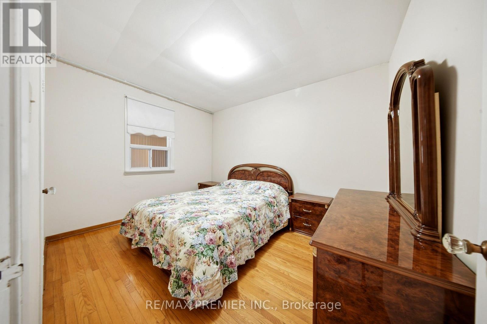 1 Mayo Drive, Toronto, Ontario  M6L 2X1 - Photo 13 - W13842608