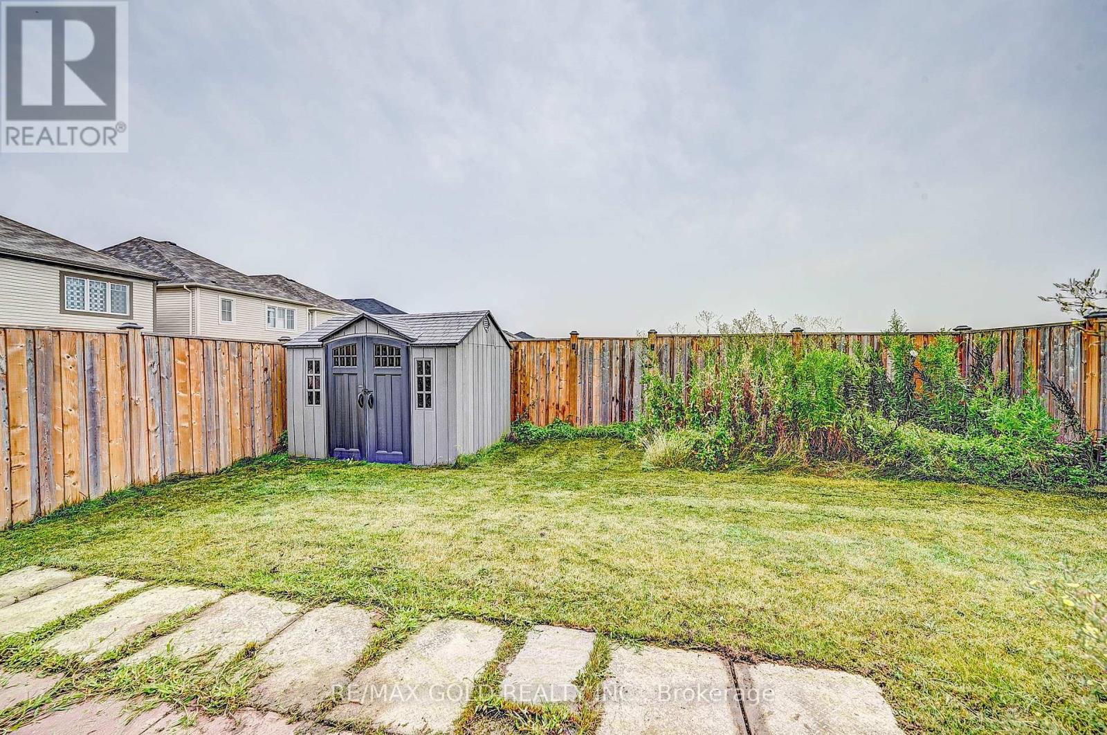 8 Dressage Trail, Cambridge, Ontario  N3E 0C3 - Photo 46 - X13842522