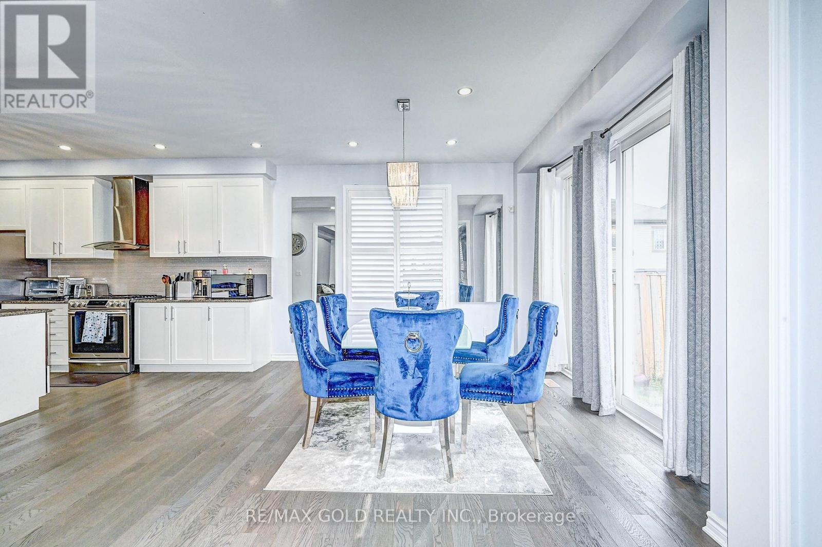 8 Dressage Trail, Cambridge, Ontario  N3E 0C3 - Photo 7 - X13842522