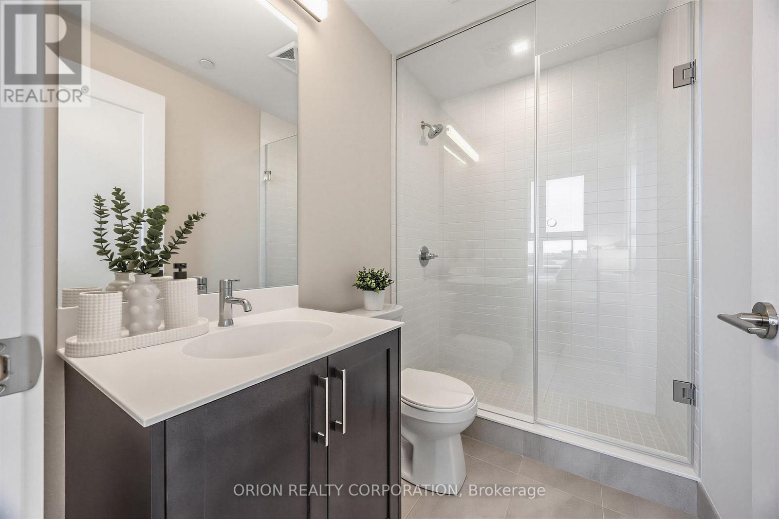 503 - 201 Brock Street S, Whitby, Ontario  L1N 0P8 - Photo 6 - E13768914