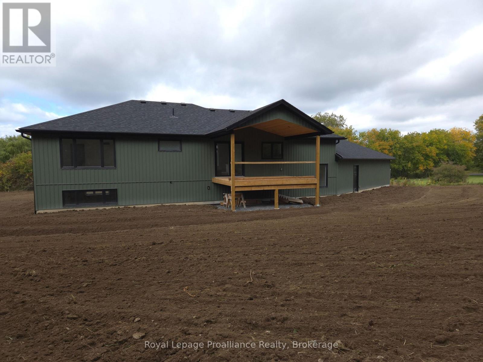 1295 Victoria Road, Prince Edward County, Ontario  K0K 1A0 - Photo 10 - X13829674