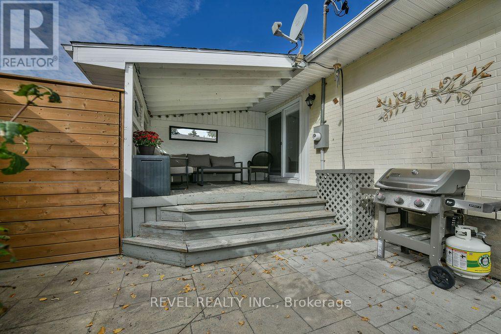 734 Dieppe Street, Timmins, Ontario  P4N 5H2 - Photo 5 - T13842750