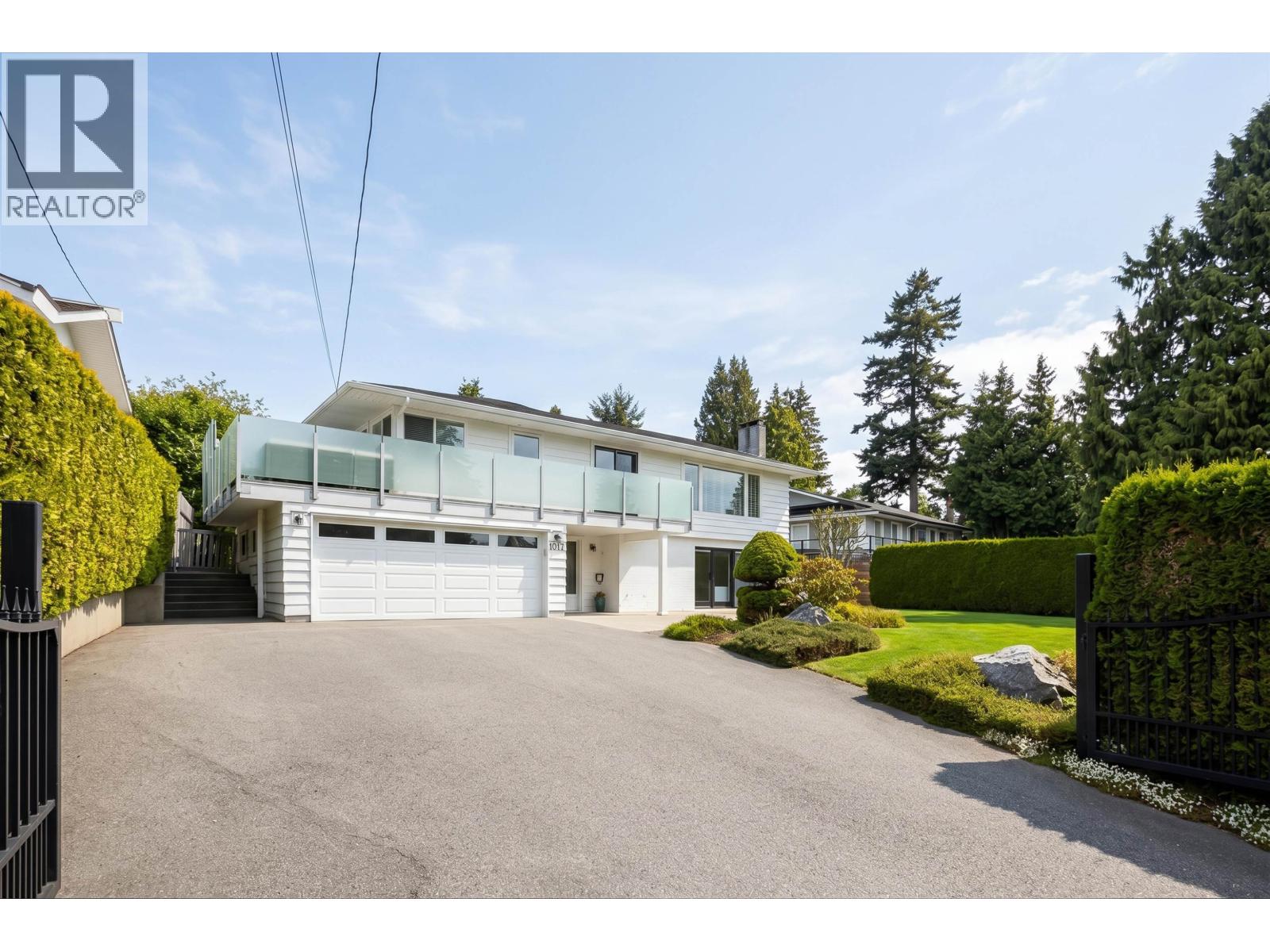 1017 Walalee Drive, Delta, British Columbia  V4M 2L9 - Photo 3 - R3170600