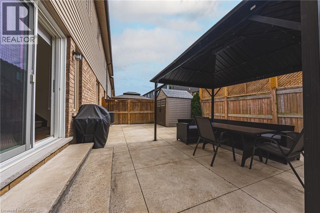 15 Kopperfield Lane, Mount Hope, Ontario  L0R 1W0 - Photo 29 - 40866750