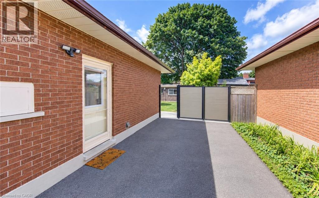 144 Holborn Drive, Kitchener, Ontario  M2A 2E5 - Photo 34 - 40867593