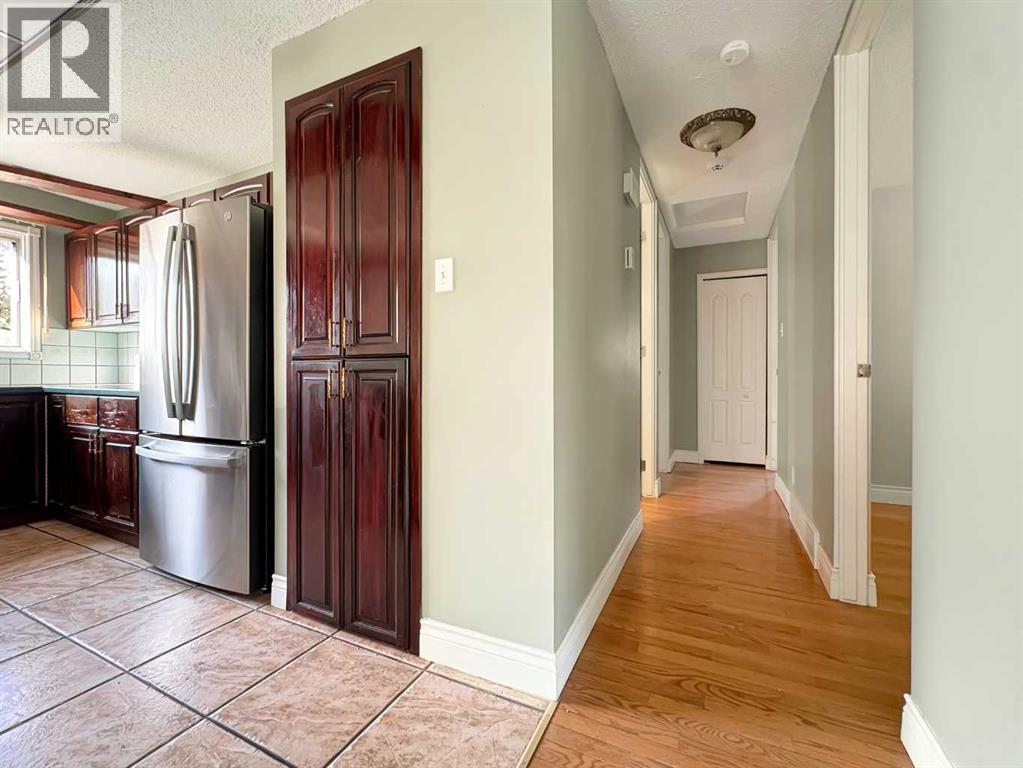 50 Moberly Crescent