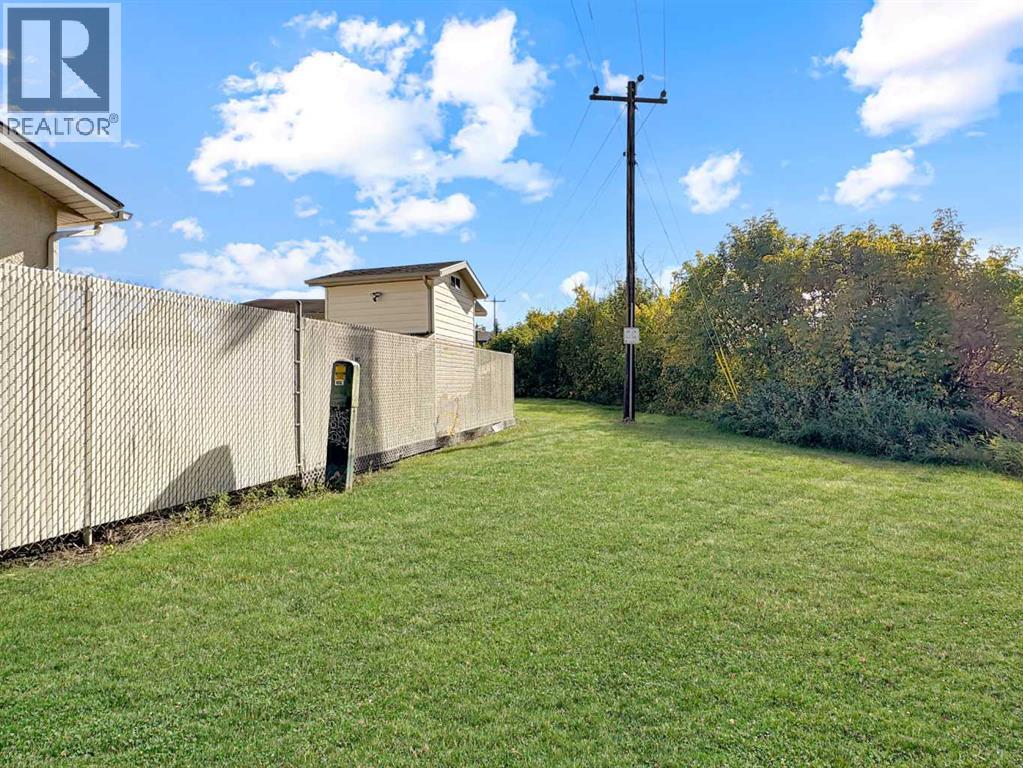 50 Moberly Crescent
