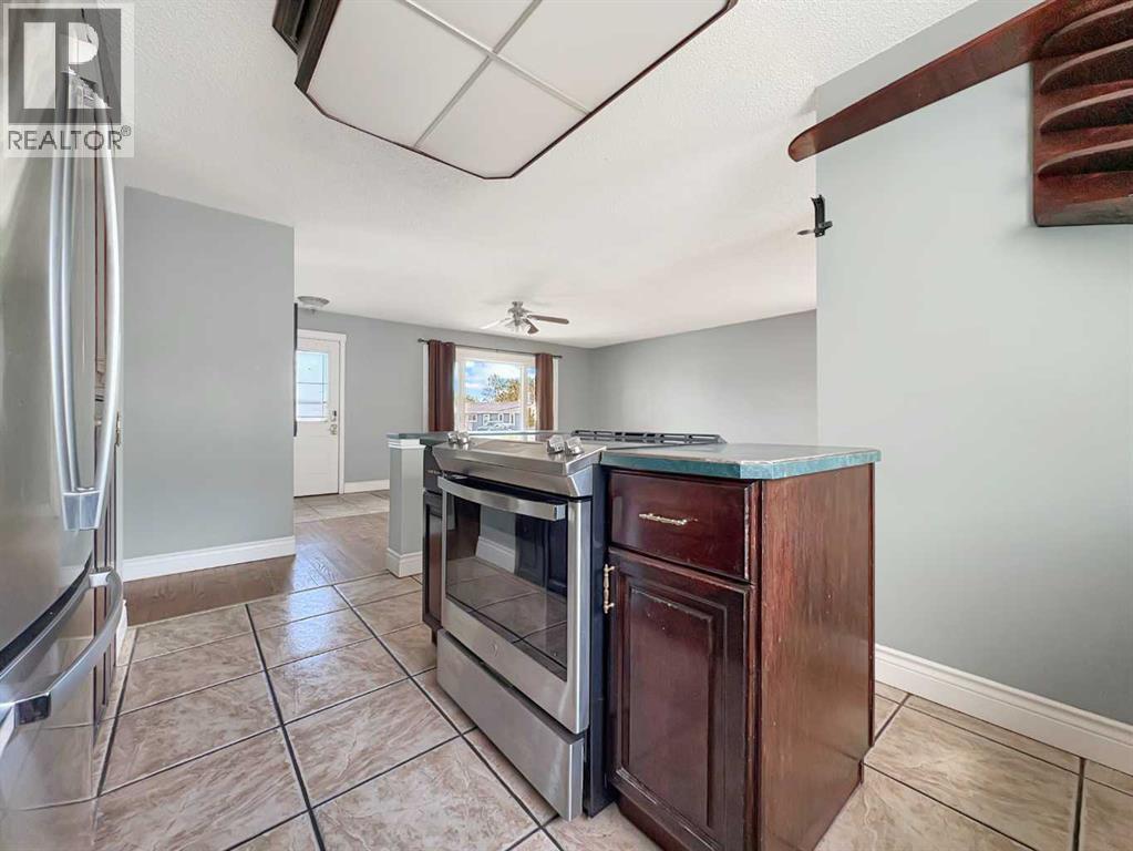 50 Moberly Crescent