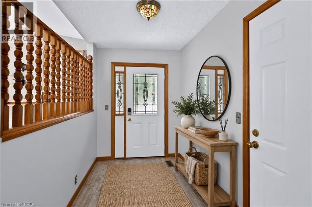 79 Hobart Crescent, Brantford, Ontario  N3P 1T7 - Photo 3 - 40859478