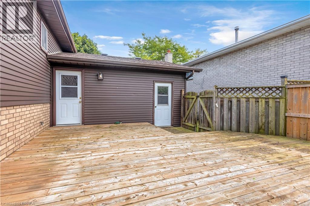 79 Hobart Crescent, Brantford, Ontario  N3P 1T7 - Photo 30 - 40859478