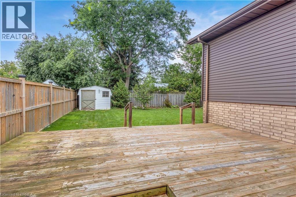 79 Hobart Crescent, Brantford, Ontario  N3P 1T7 - Photo 34 - 40859478