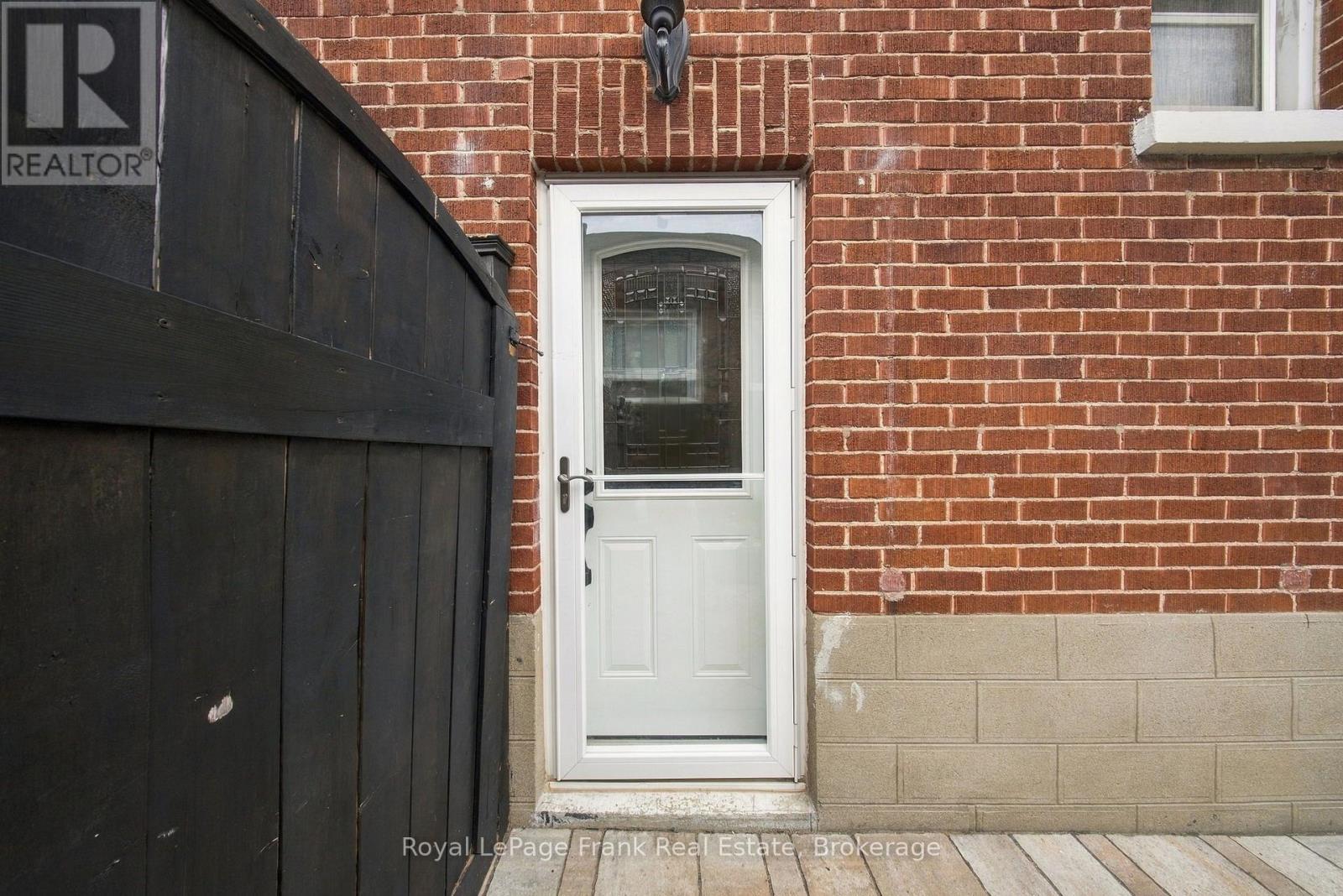 379 Arthur Street, Oshawa, Ontario  L1H 1P2 - Photo 32 - E13842728