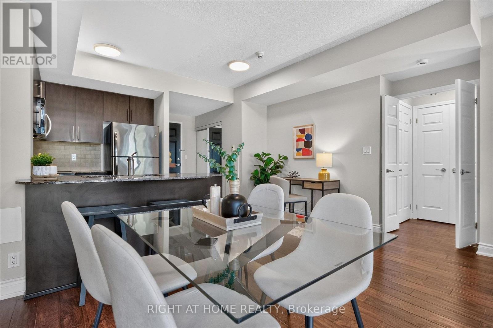 504 - 650 Mount Pleasant Road, Toronto (Mount Pleasant West), Ontario  M4S 2N5 - Photo 14 - C13842692
