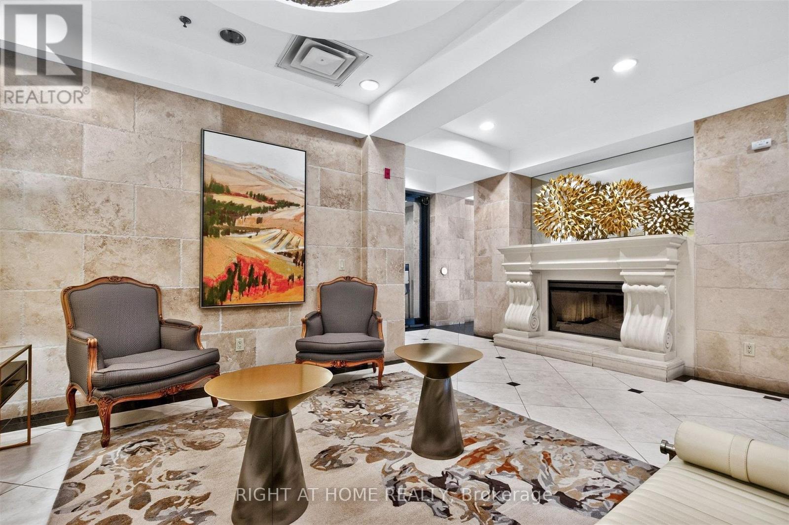 504 - 650 Mount Pleasant Road, Toronto (Mount Pleasant West), Ontario  M4S 2N5 - Photo 4 - C13842692