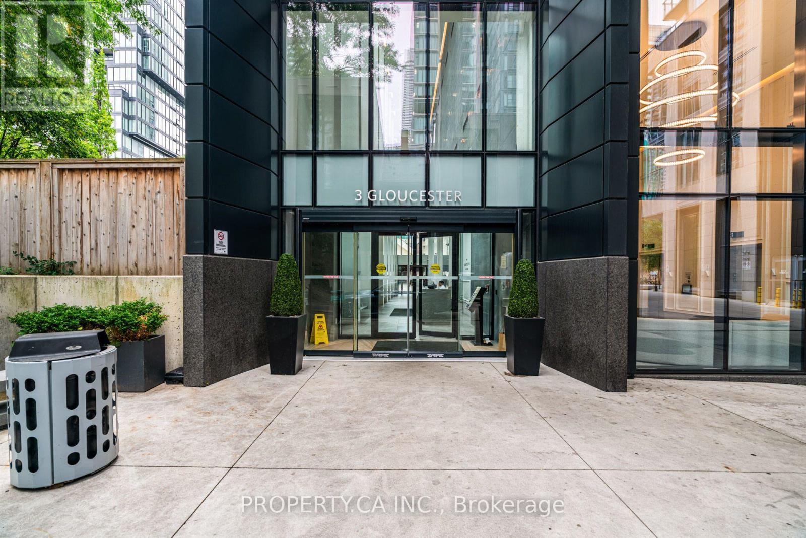 1709 - 3 GLOUCESTER STREET