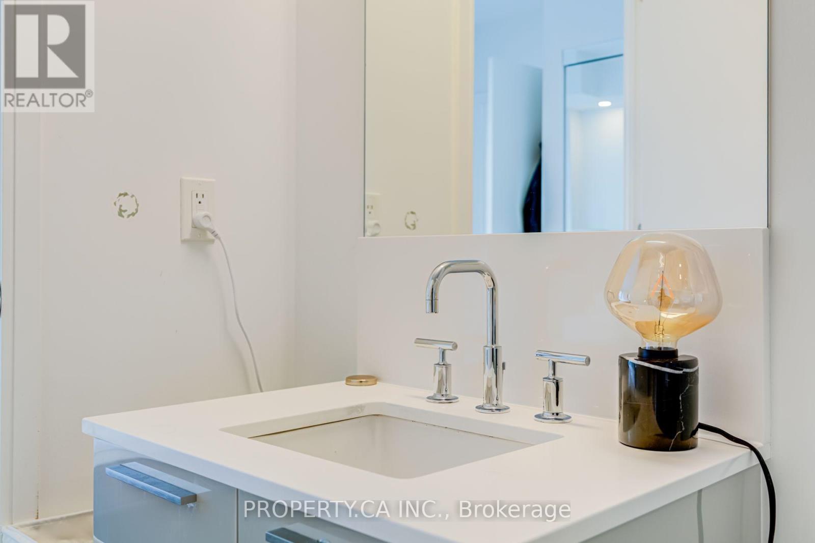 1709 - 3 Gloucester Street, Toronto, Ontario  M4Y 0C6 - Photo 14 - C13842712
