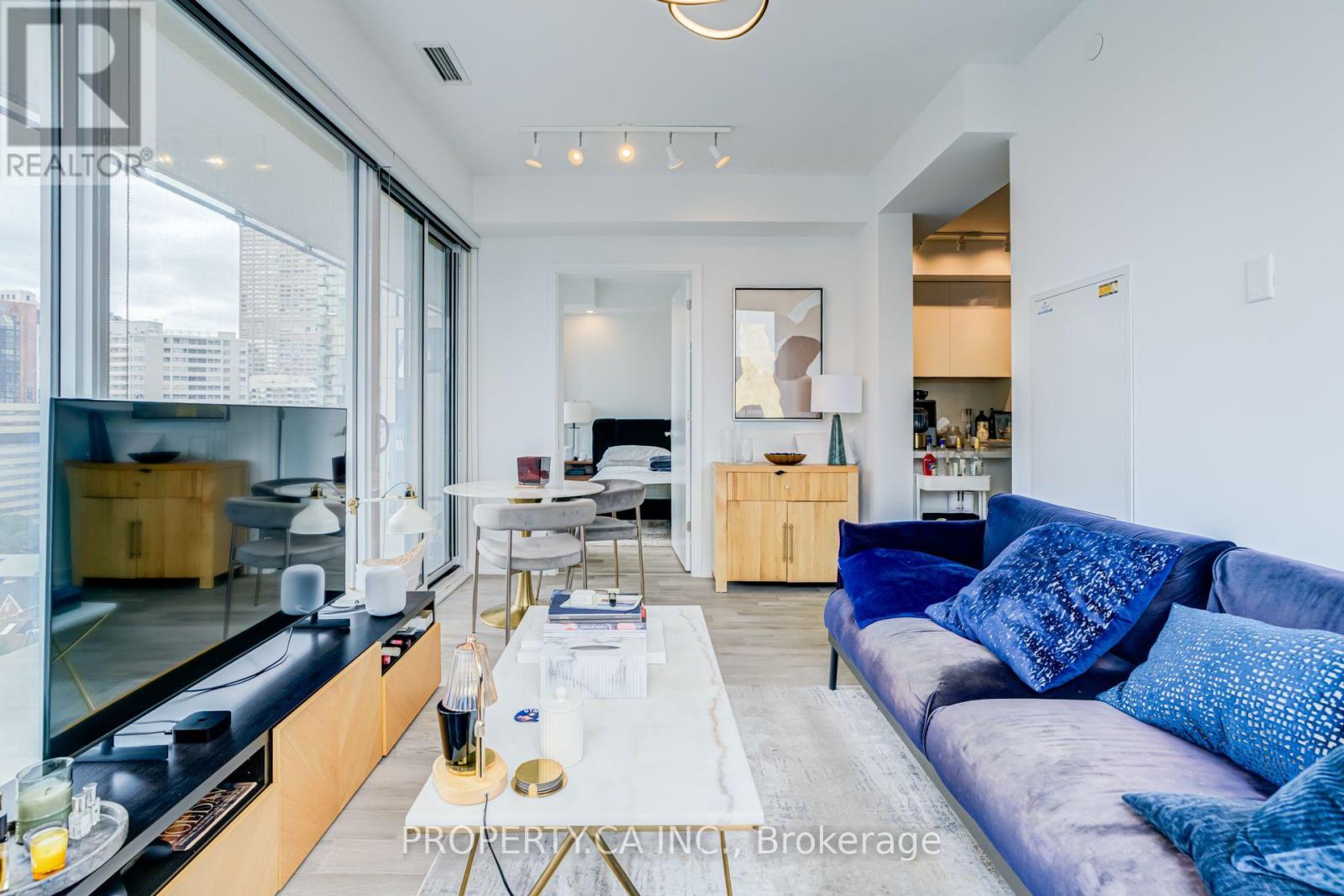 1709 - 3 Gloucester Street, Toronto, Ontario  M4Y 0C6 - Photo 8 - C13842712