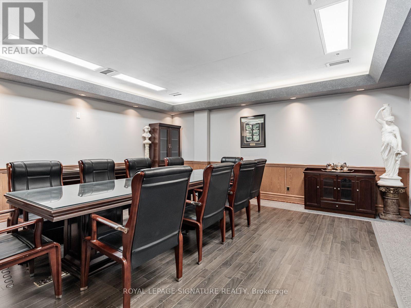 25 Mallard Road, Toronto, Ontario  M3B 1S4 - Photo 24 - C13842968