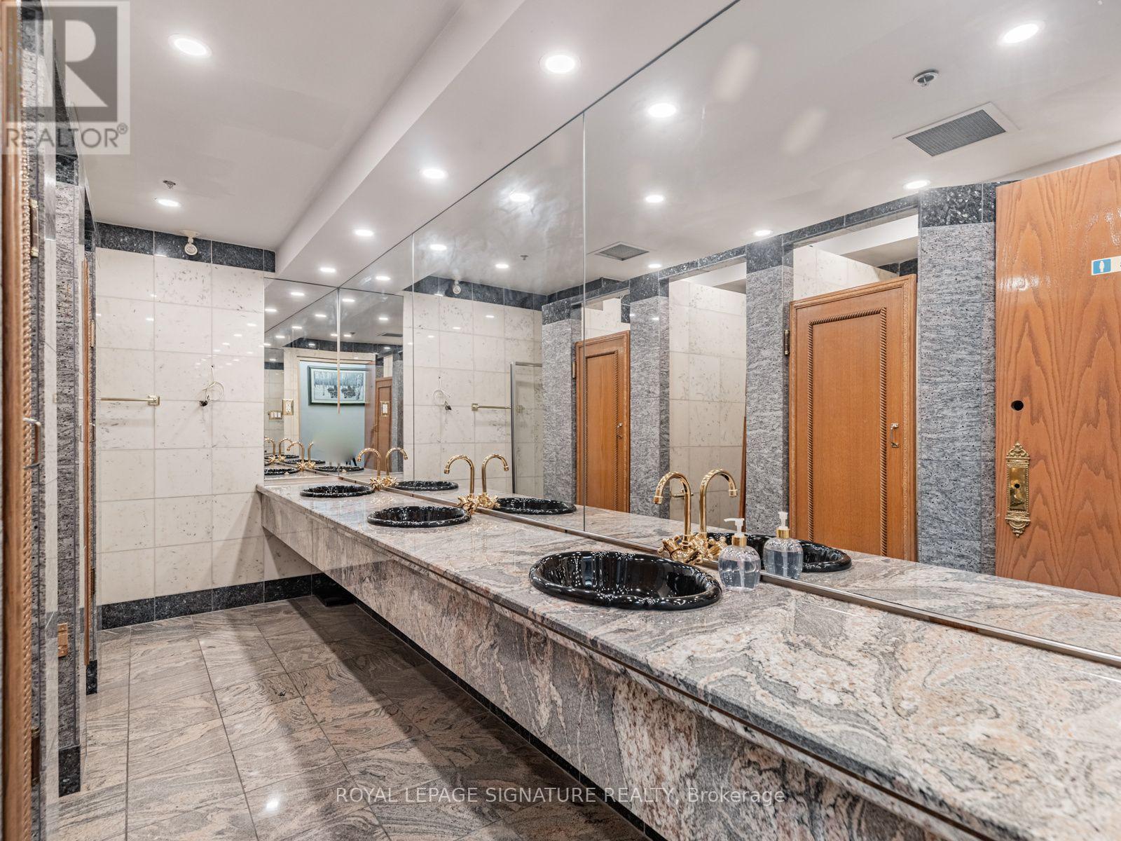 25 Mallard Road, Toronto, Ontario  M3B 1S4 - Photo 30 - C13842968