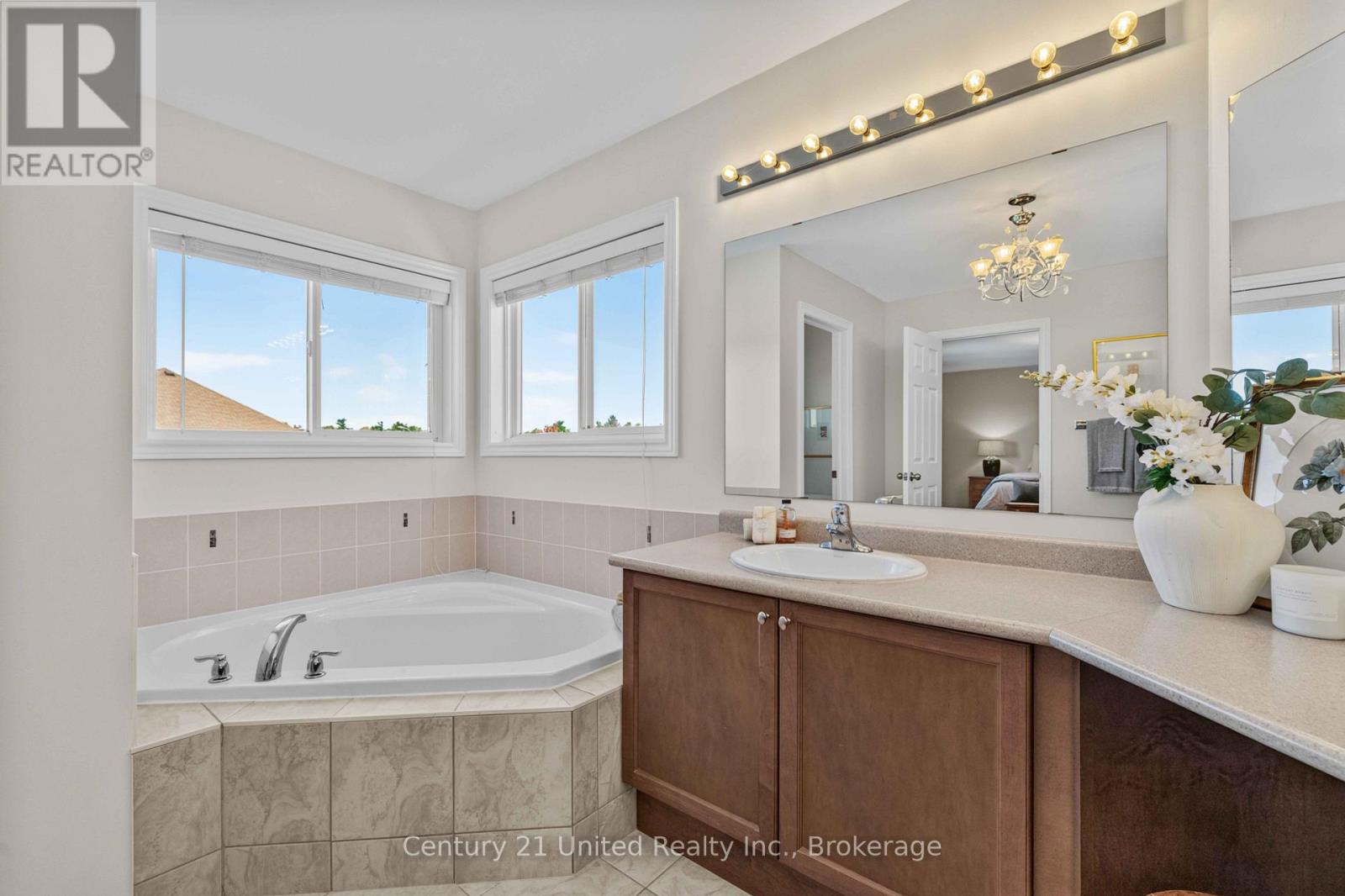 1453 Mcauliffe Lane, Peterborough (Ashburnham Ward 4), Ontario  K9H 0B6 - Photo 22 - X13842992