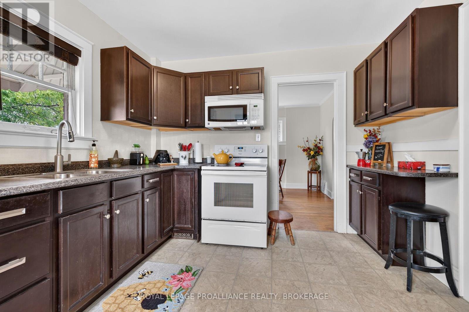 27 Drayton Avenue, Kingston, Ontario  K7K 4X5 - Photo 13 - X13842976