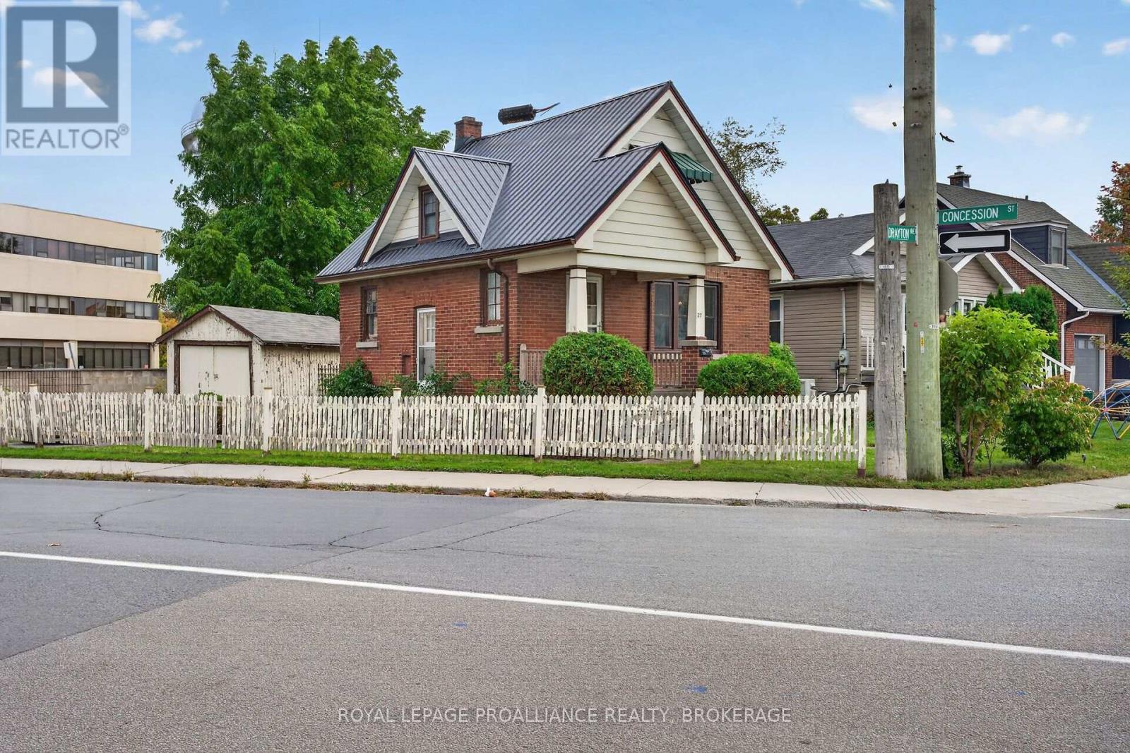 27 Drayton Avenue, Kingston, Ontario K7K 4X5 - Photo 4 - X13842976