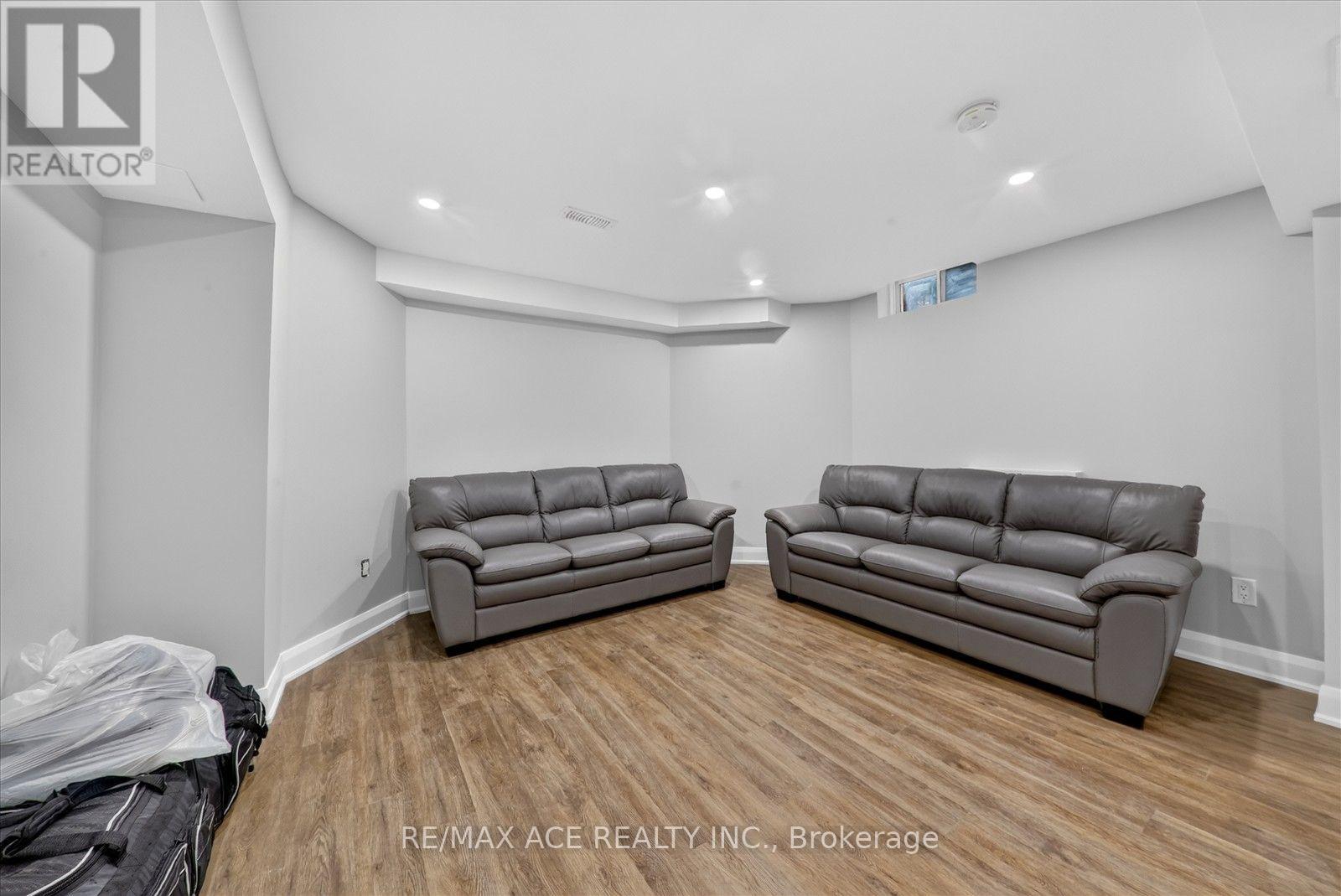 1446 Sandhurst Crescent, Pickering, Ontario  L1V 6Y8 - Photo 34 - E13842730