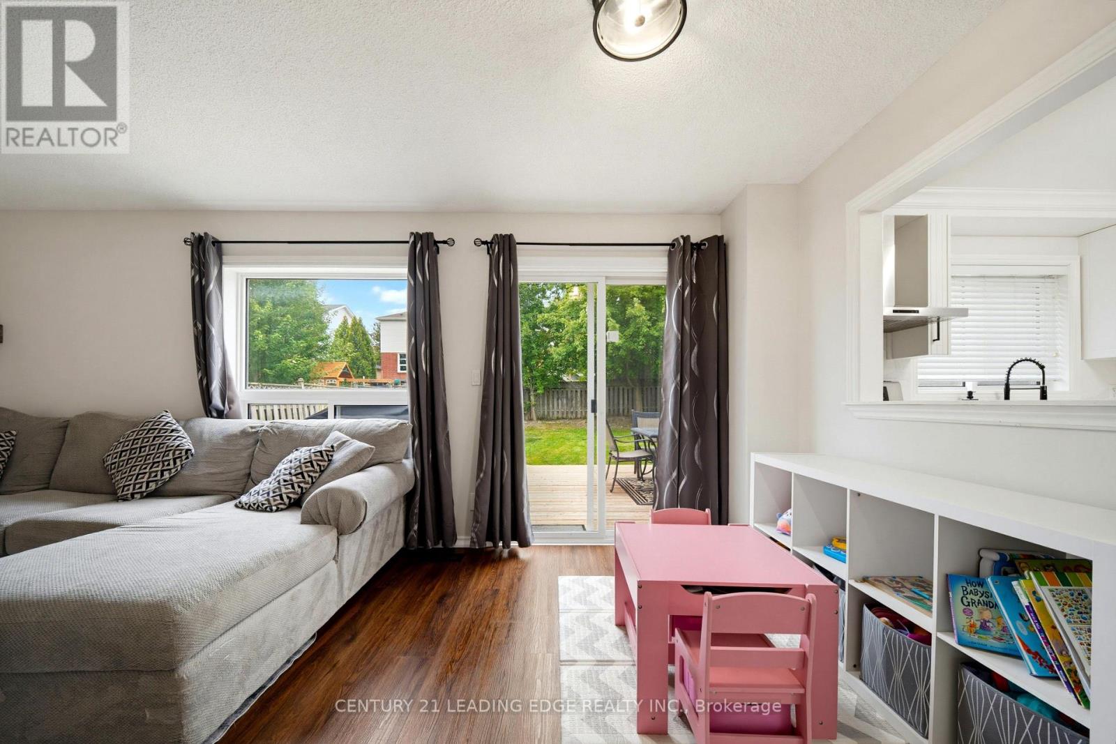 75 Hooper Square, Clarington, Ontario  L1C 4X8 - Photo 13 - E13842756