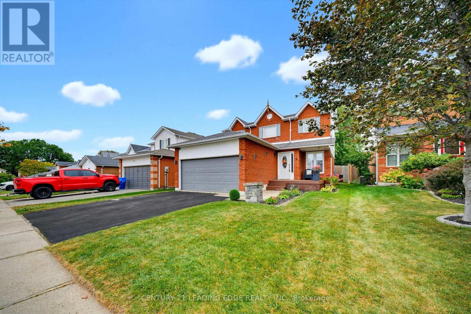 75 Hooper Square, Clarington, Ontario  L1C 4X8 - Photo 2 - E13842756