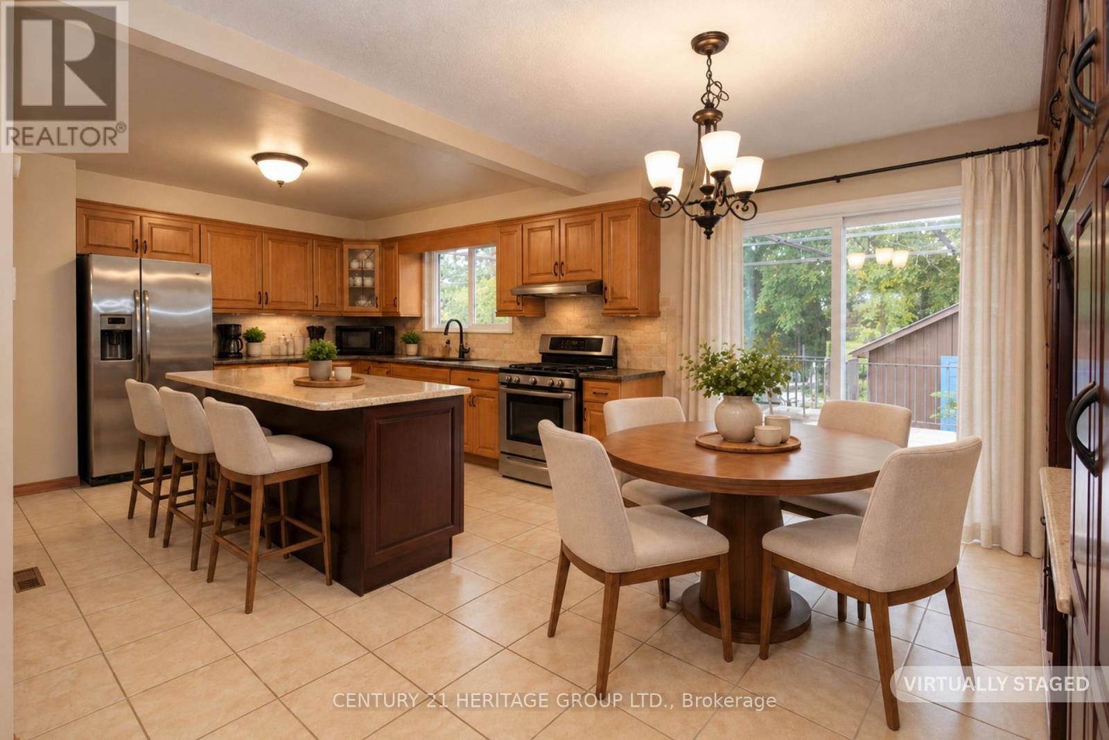 156 Colborne Street, Bradford West Gwillimbury (Bradford), Ontario  L3Z 1C5 - Photo 5 - N13842782