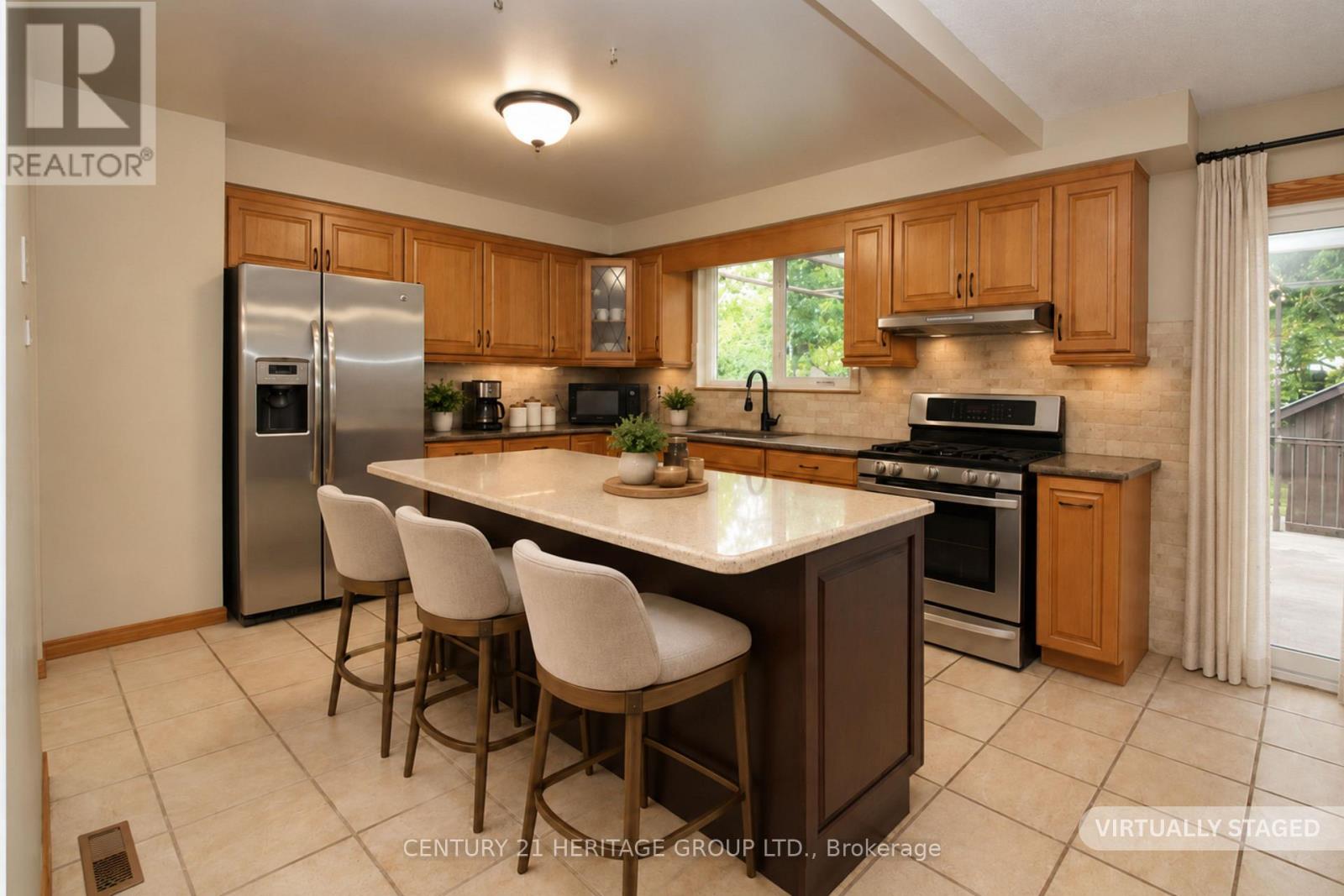 156 Colborne Street, Bradford West Gwillimbury (Bradford), Ontario  L3Z 1C5 - Photo 7 - N13842782
