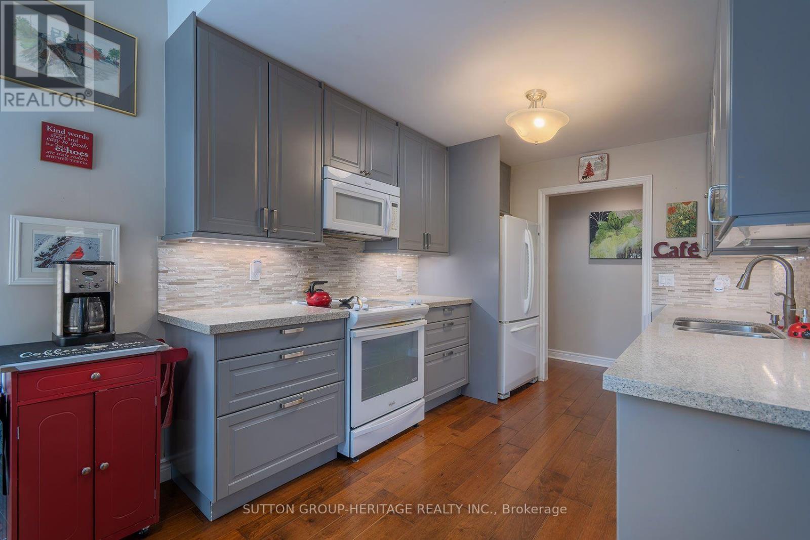 38 Augusta Drive Way, Markham, Ontario  L6E 1B5 - Photo 13 - N13842784