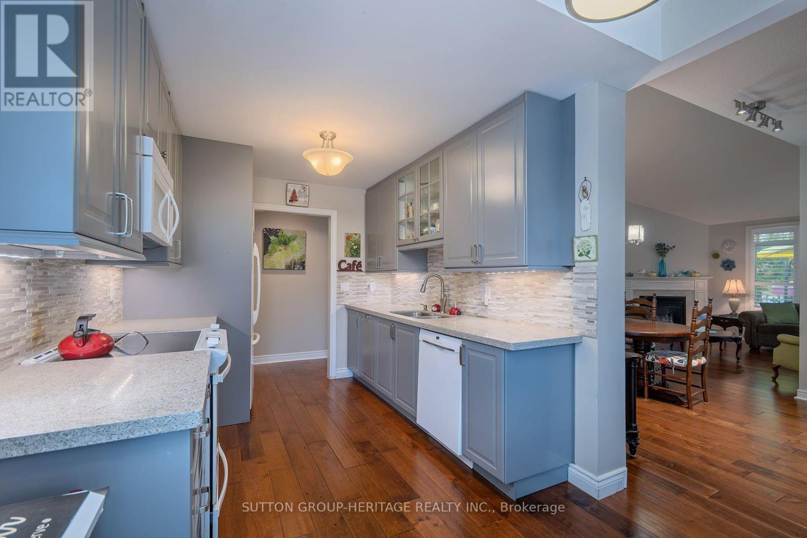 38 Augusta Drive Way, Markham, Ontario  L6E 1B5 - Photo 15 - N13842784