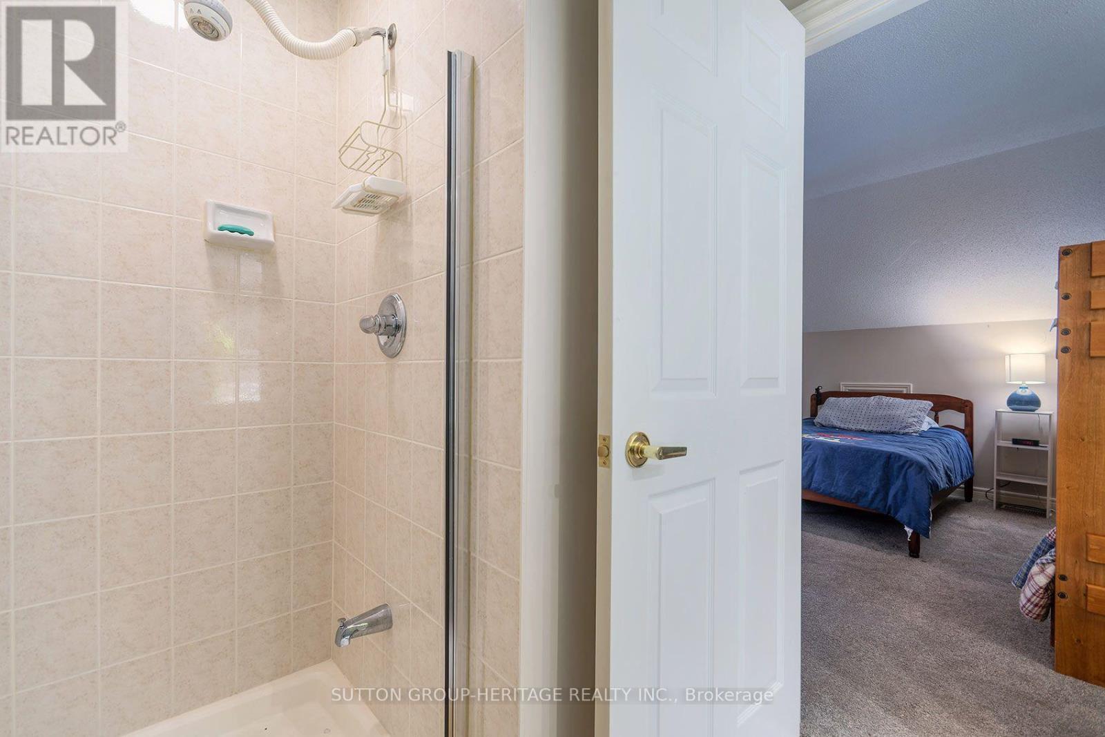 38 Augusta Drive Way, Markham, Ontario  L6E 1B5 - Photo 24 - N13842784