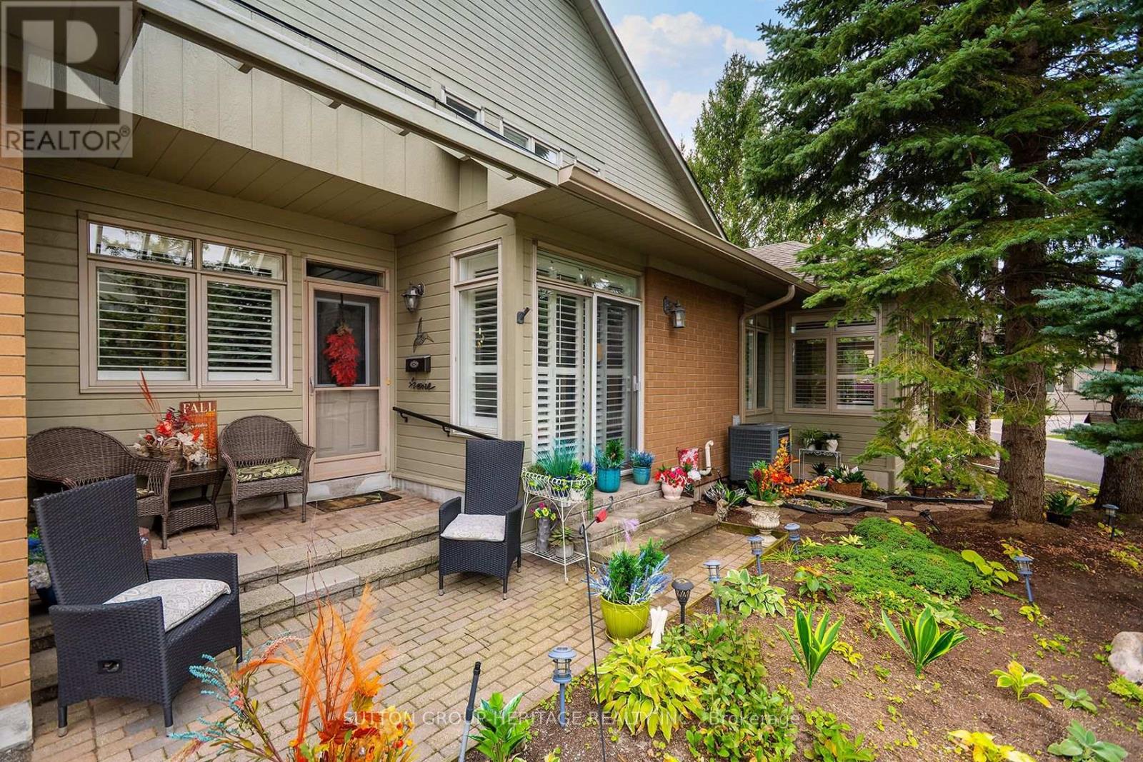 38 Augusta Drive Way, Markham, Ontario  L6E 1B5 - Photo 4 - N13842784